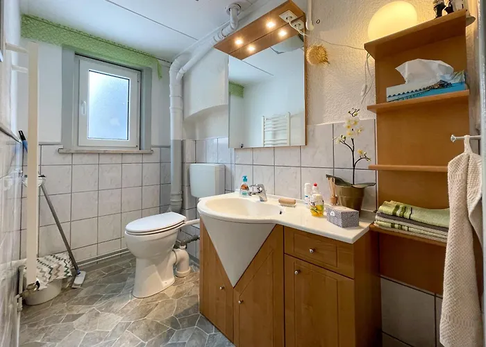 Grete Suhl-goldlauter Appartement *